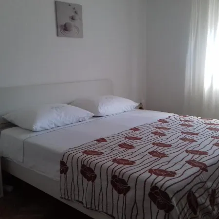 Apartman Dragan Pula